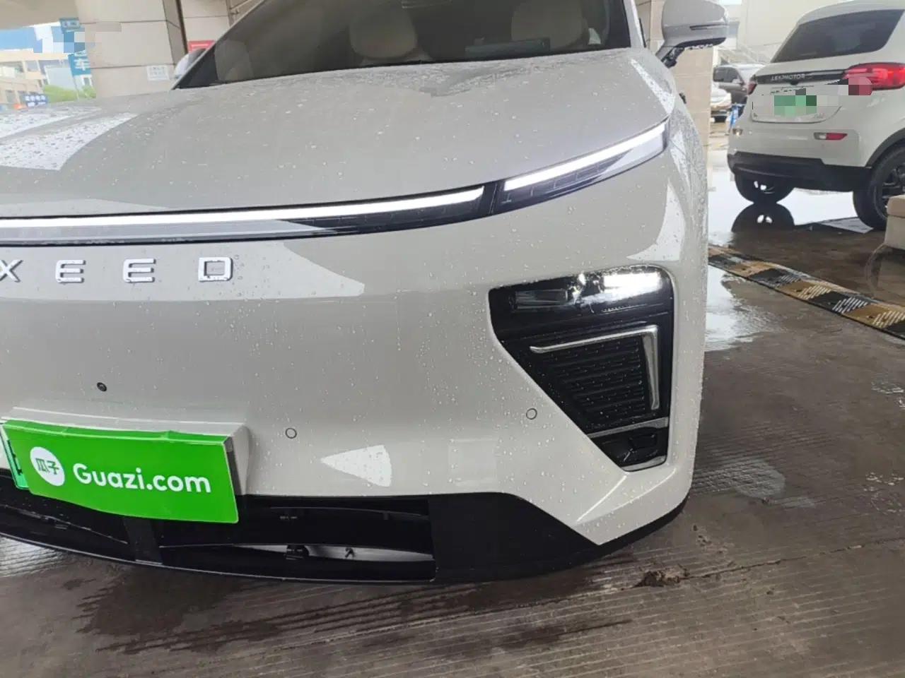 EXEED Star Era ET 2024 Extended-Range 240 Ultra All-Wheel Drive — миниатюра 8