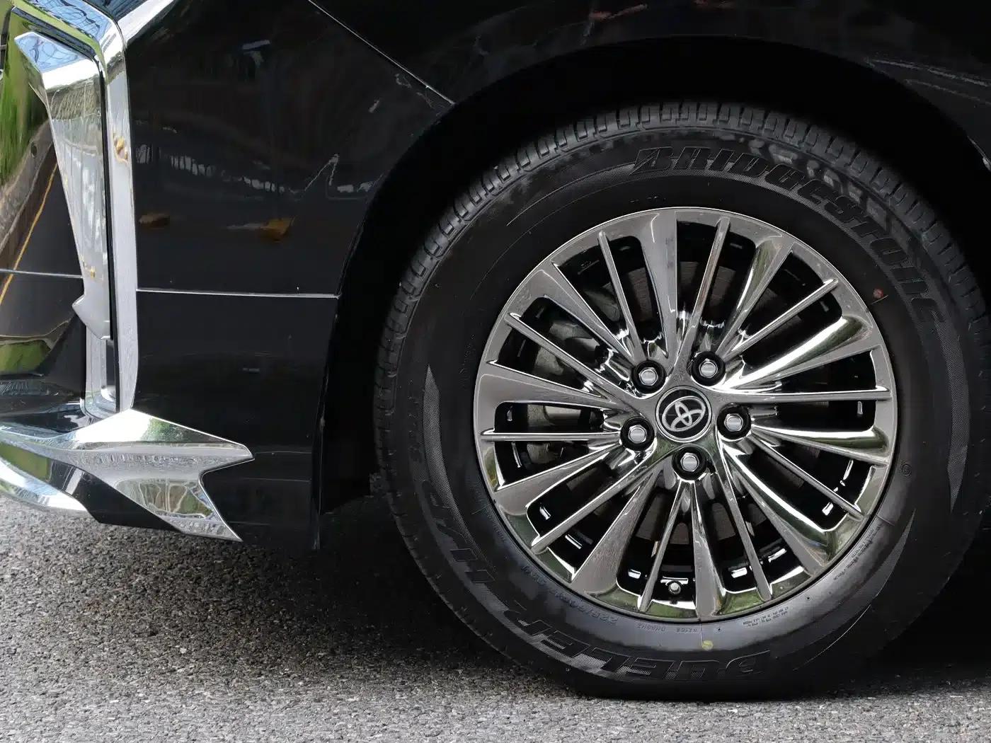 2021 Alphard Hybrid 2.5L Luxury Edition — миниатюра 8