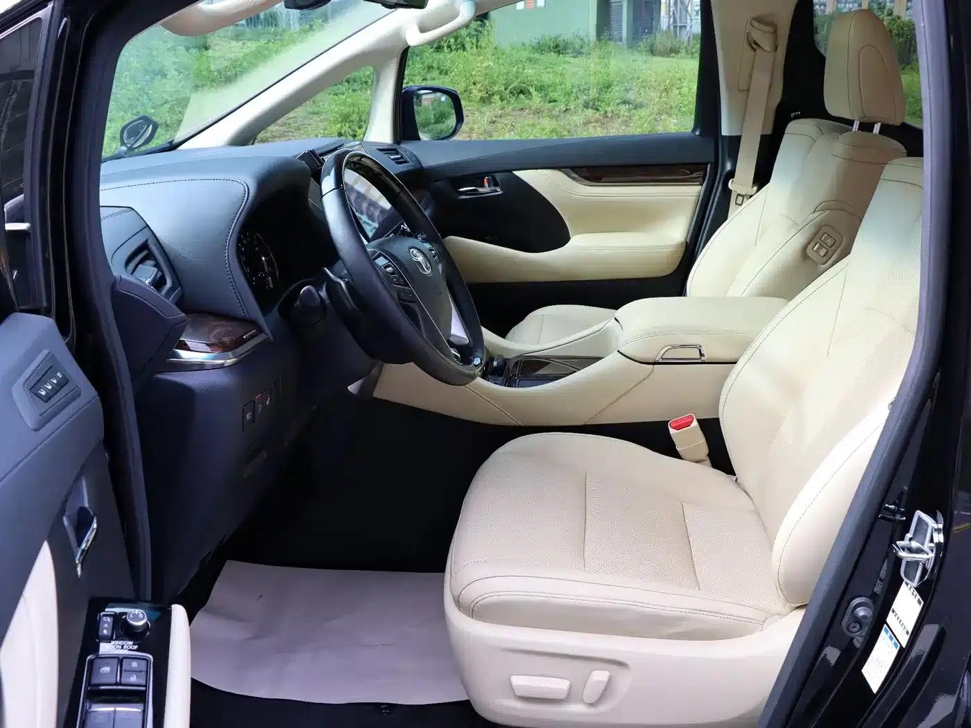 2021 Alphard Hybrid 2.5L Luxury Edition — миниатюра 10