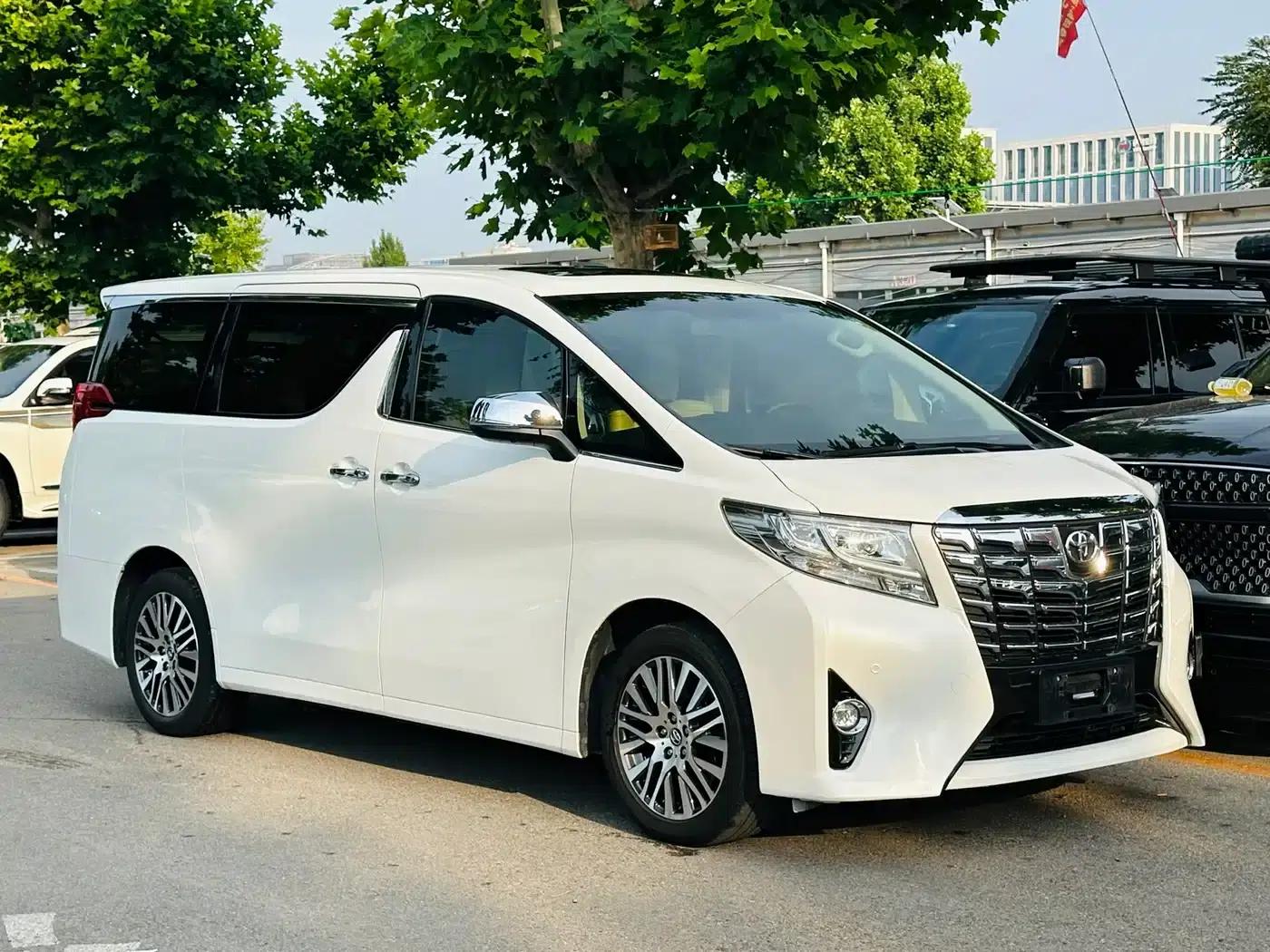 2018 Alphard 3.5L Premium Edition — миниатюра 3