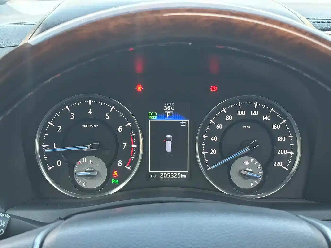 2015 Alphard 3.5L Premium Edition — миниатюра 13