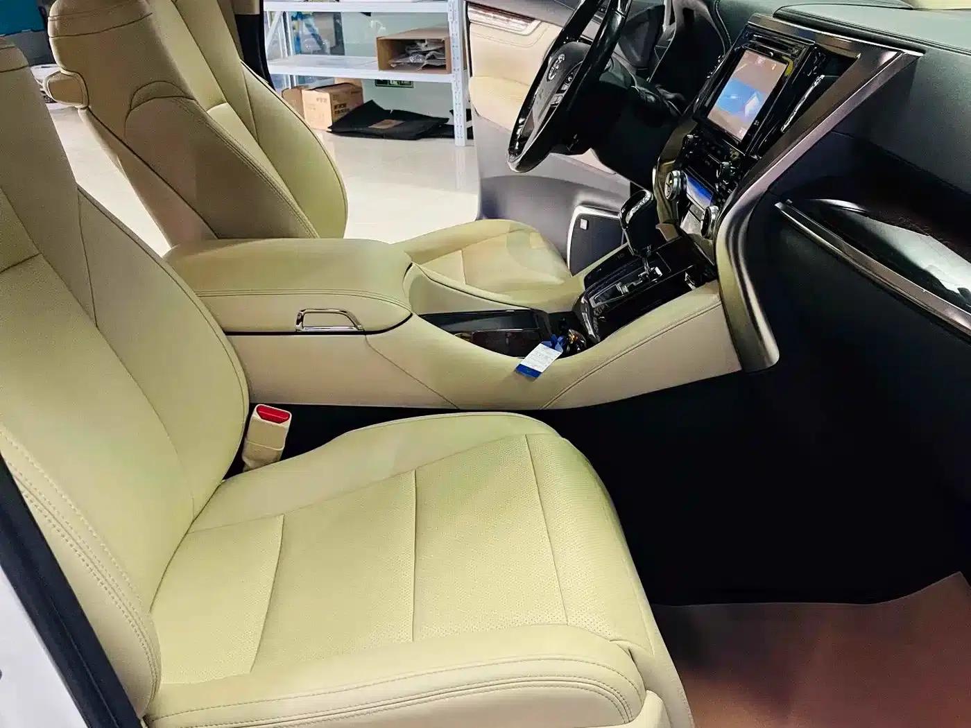 2015 Alphard 3.5L Luxury Edition — миниатюра 8