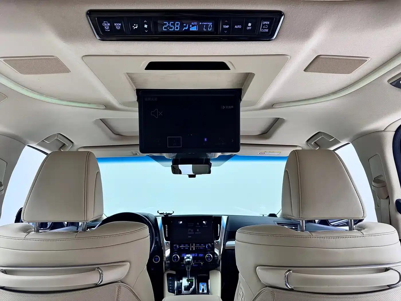 2021 Alphard Hybrid 2.5L Premium Edition — миниатюра 13