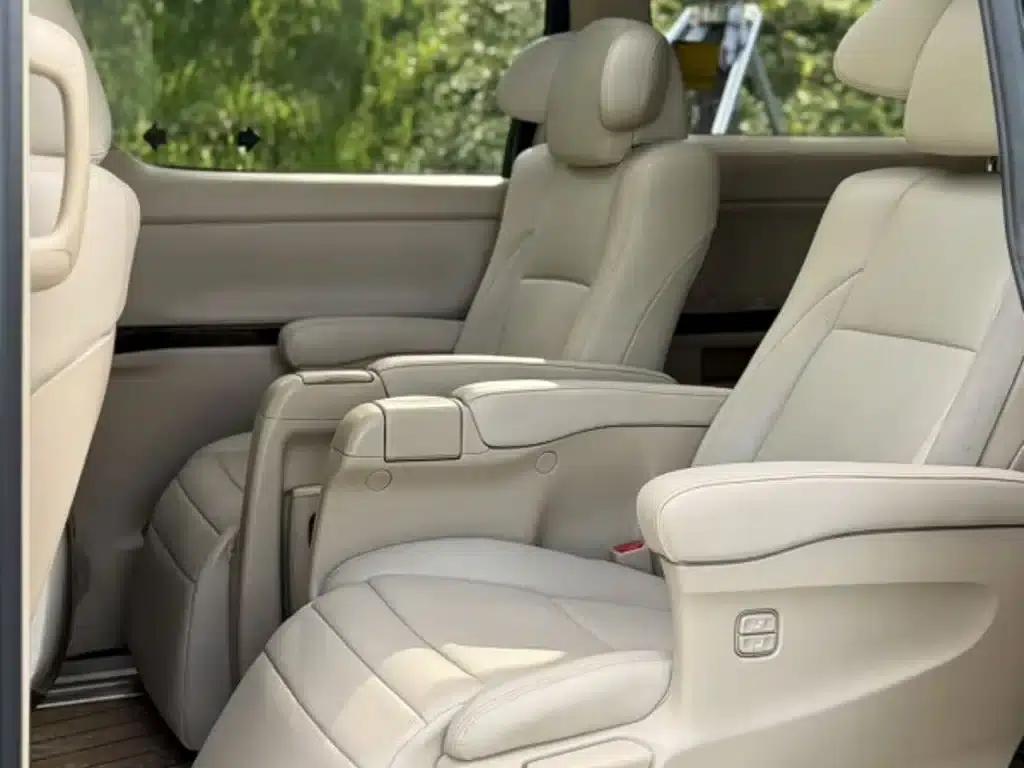2012 Alphard 3.5L Luxury Edition — миниатюра 7