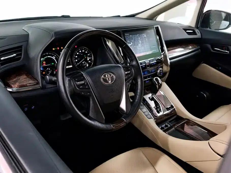 2020 Alphard Hybrid 2.5L Luxury Edition — миниатюра 7