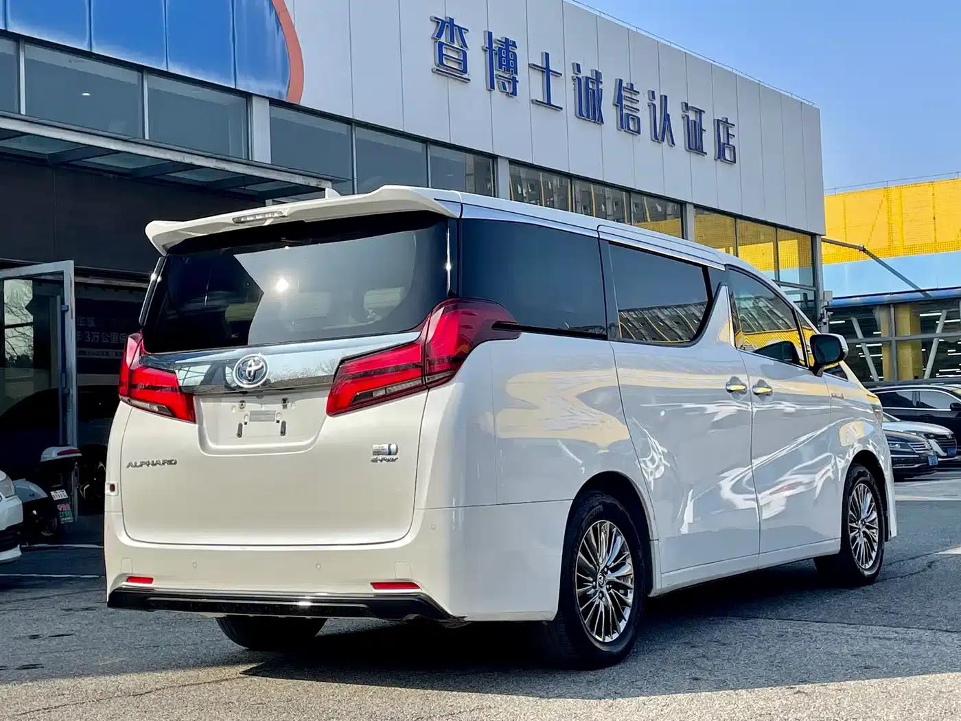 2020 Alphard Hybrid 2.5L Luxury Edition — миниатюра 2