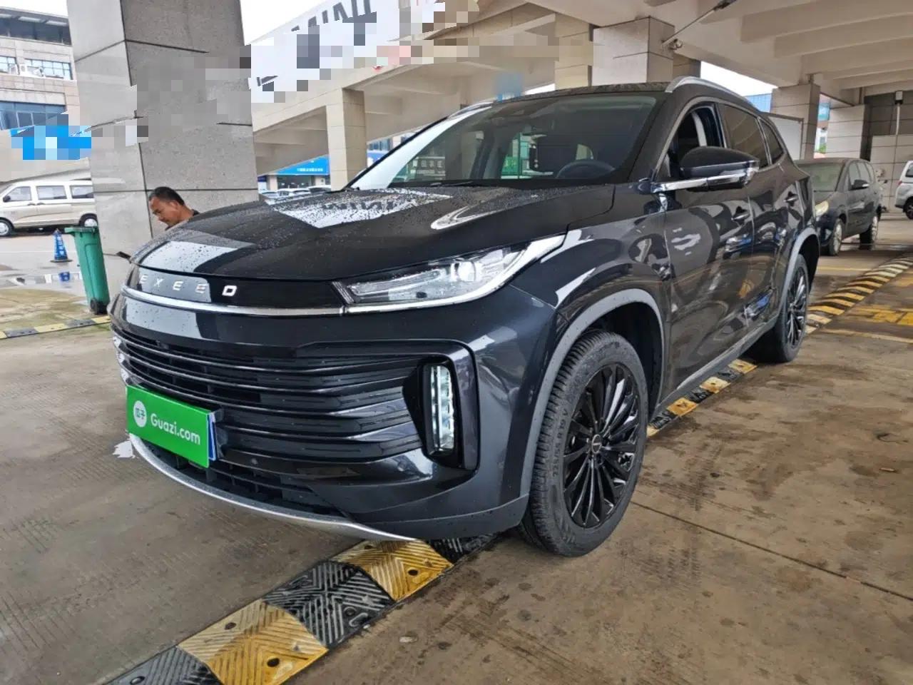 EXEED Lingyun 2023 300T Two-Wheel Drive Starry Edition — миниатюра 1
