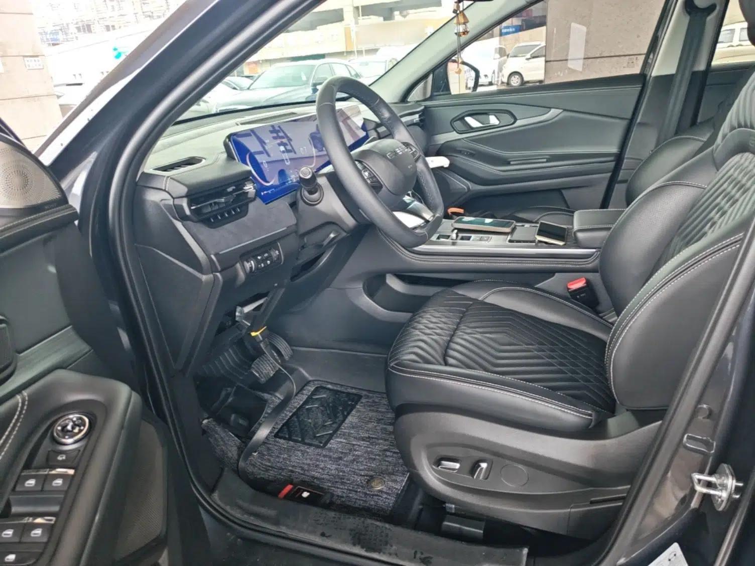 EXEED Lingyun 2023 300T Two-Wheel Drive Starry Edition — миниатюра 17