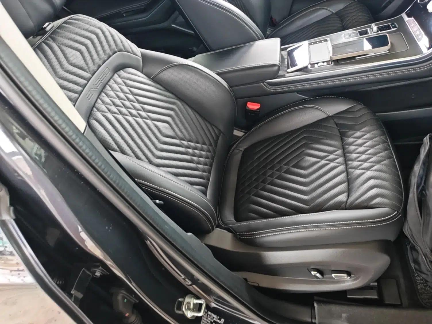 EXEED Lingyun 2023 300T Two-Wheel Drive Starry Edition — миниатюра 19
