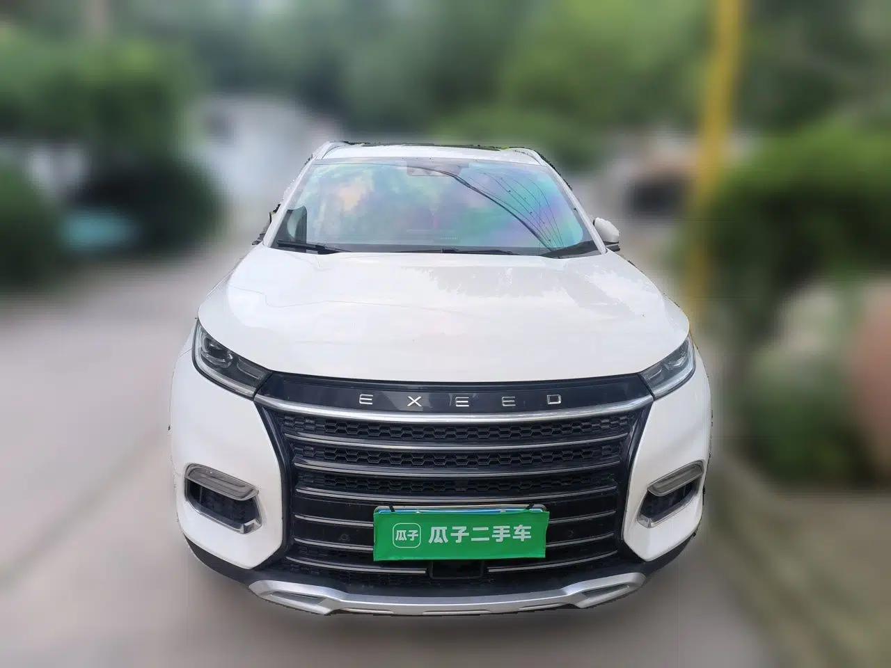 EXEED Lingyun 2019 1.6T Two-Wheel Drive Diamond Edition — миниатюра 2