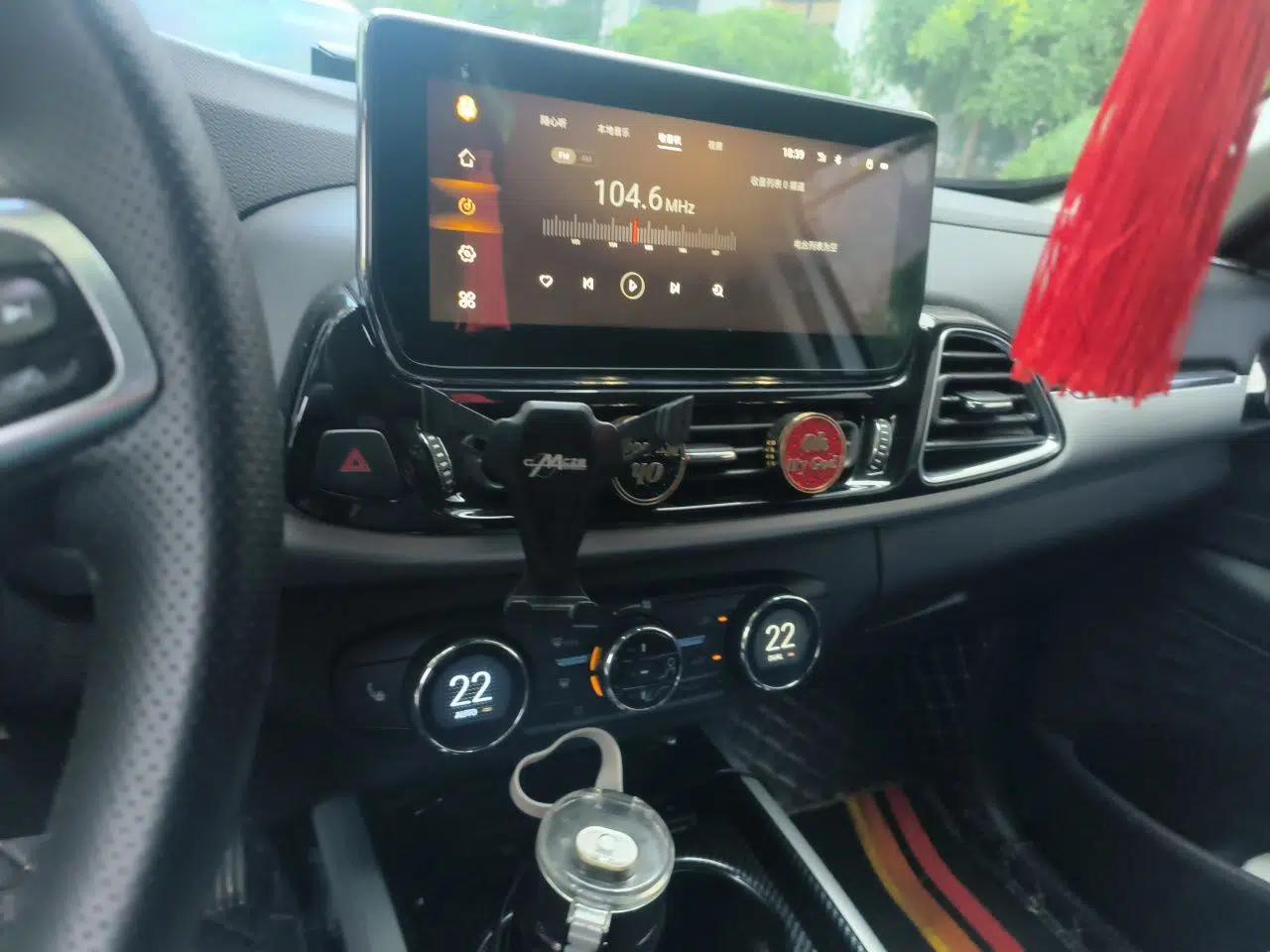 EXEED Lingyun 2019 1.6T Two-Wheel Drive Diamond Edition — миниатюра 13