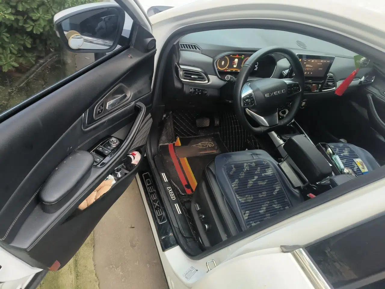 EXEED Lingyun 2019 1.6T Two-Wheel Drive Diamond Edition — миниатюра 16