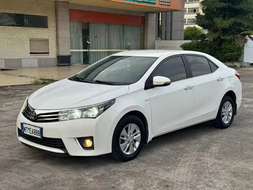 2014 Corolla 1.6L CVT GL — миниатюра 1