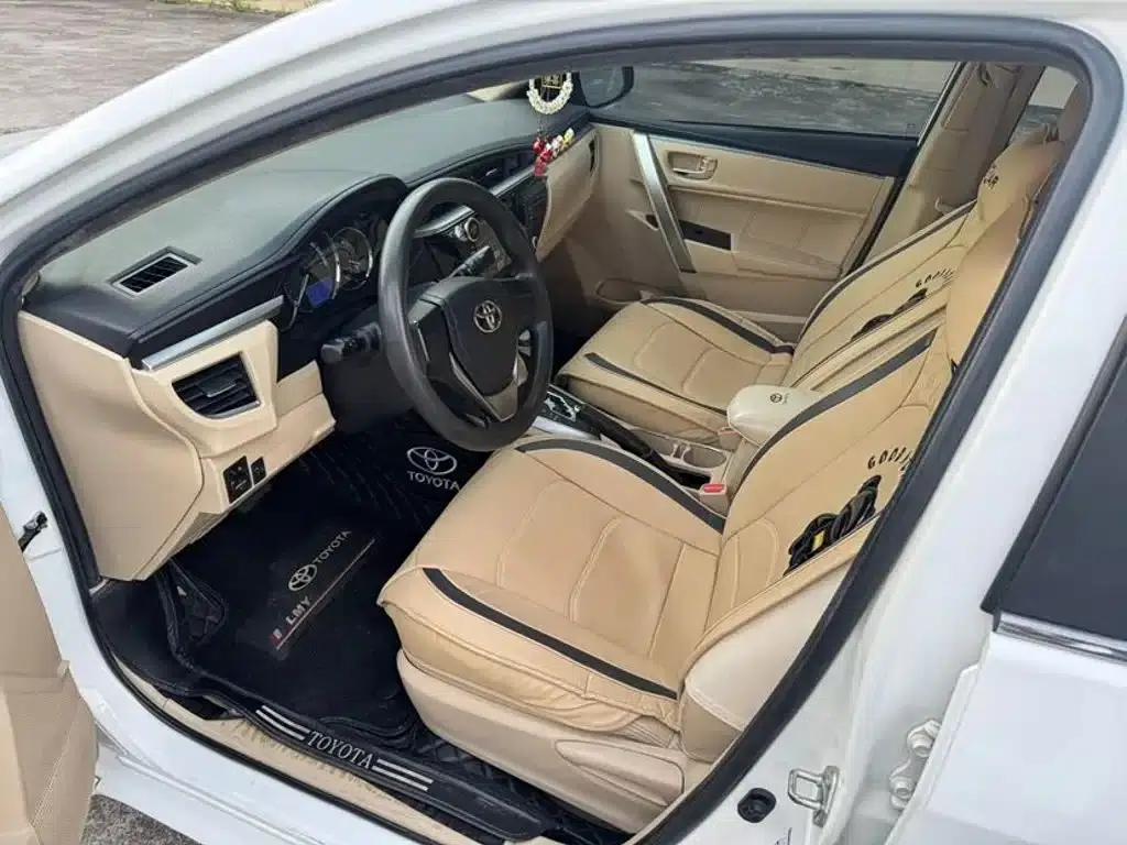 2014 Corolla 1.6L CVT GL — миниатюра 4