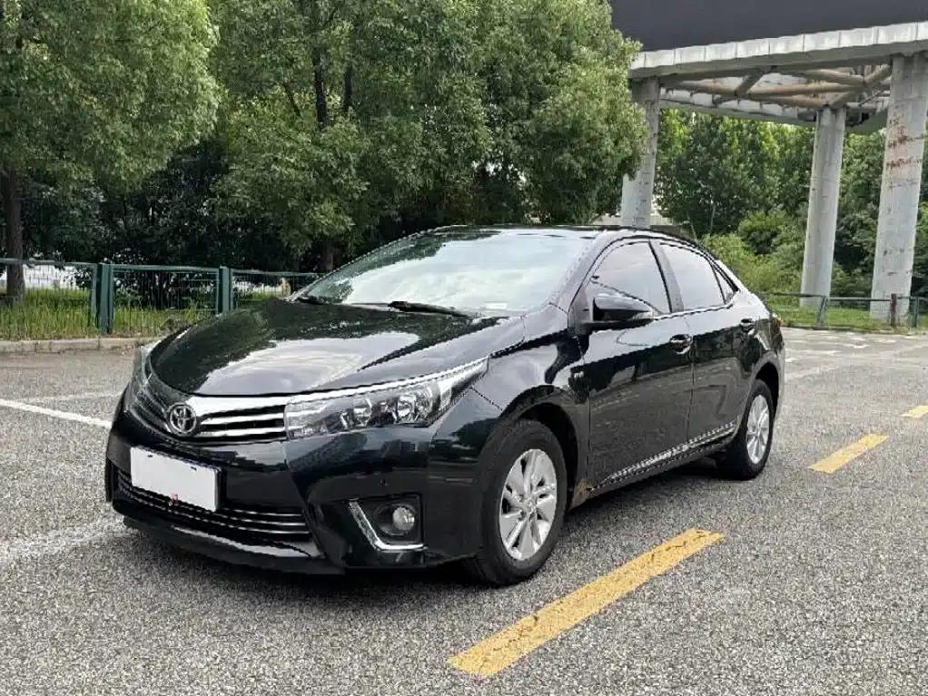 2016 Toyota Corolla 1.6L CVT GL-i Cool Edition — миниатюра 1