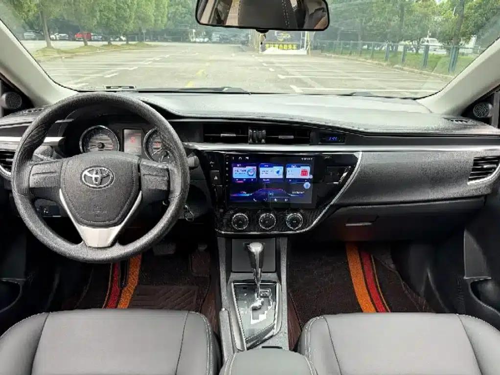 2016 Toyota Corolla 1.6L CVT GL-i Cool Edition — миниатюра 8