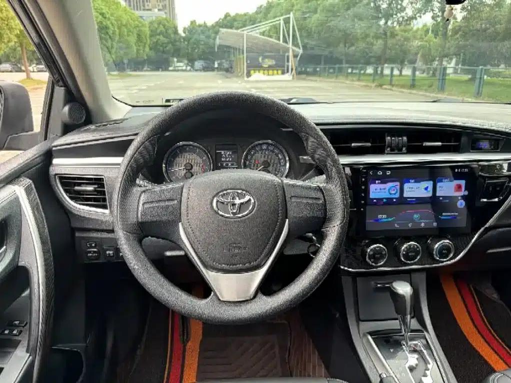 2016 Toyota Corolla 1.6L CVT GL-i Cool Edition — миниатюра 9