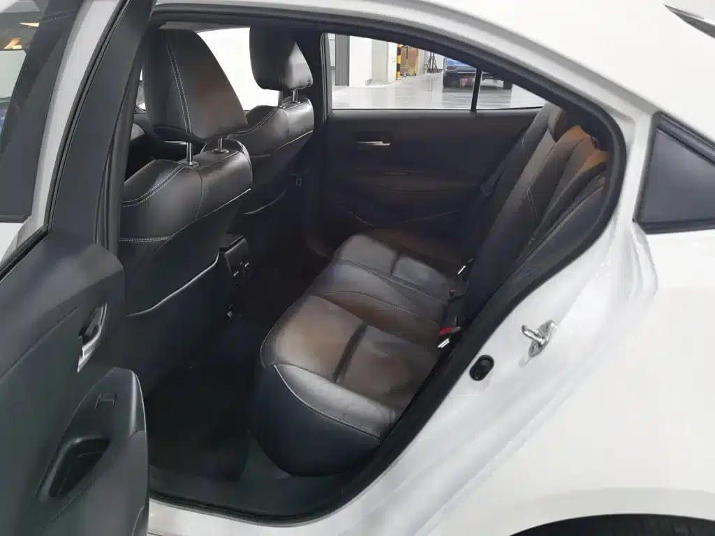 2021 Toyota Corolla 1.2T S-CVT Luxury Edition — миниатюра 15