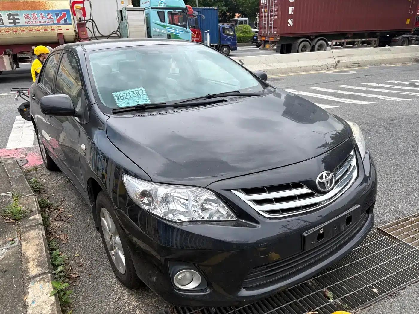 2011 Corolla 1.6L Automatic GL — миниатюра 3