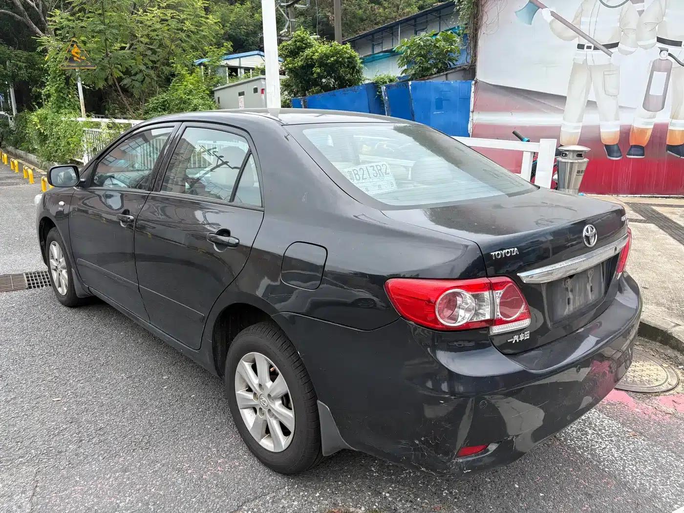 2011 Corolla 1.6L Automatic GL — миниатюра 6