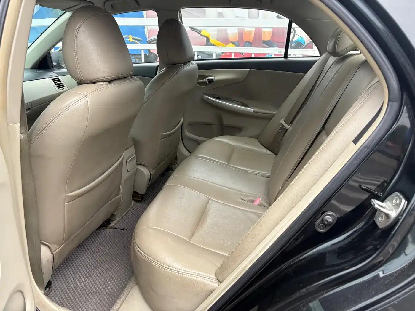 2011 Corolla 1.6L Automatic GL — миниатюра 8