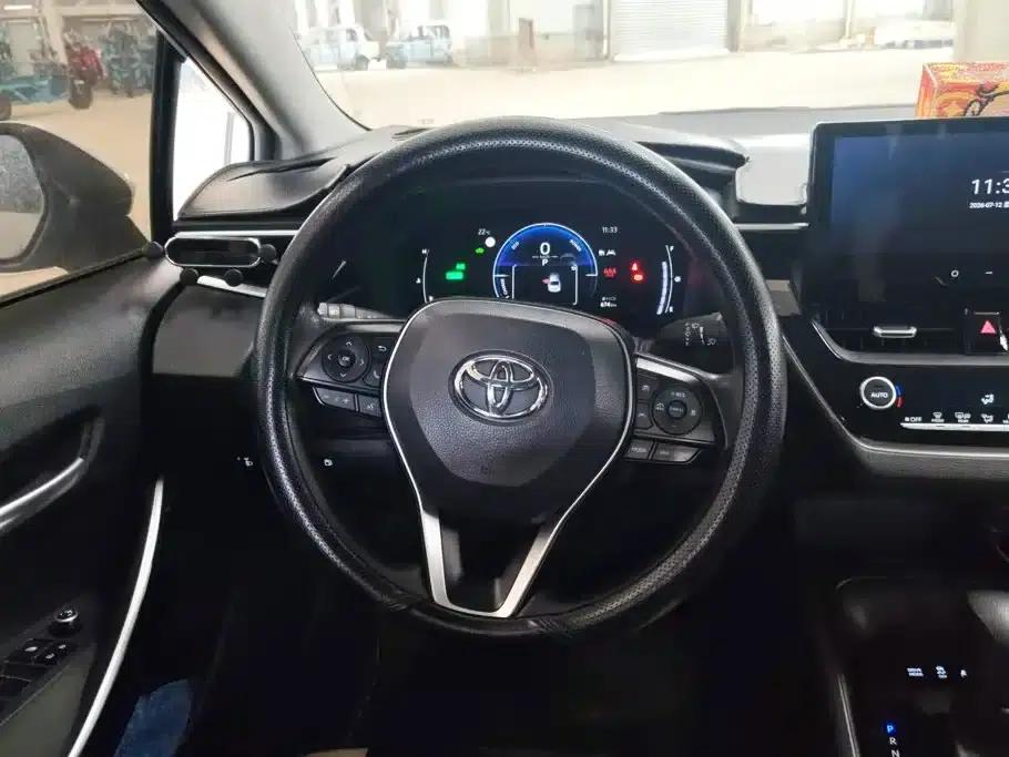 2023 Toyota Corolla 1.8L Intelligent Hybrid Elite Edition — миниатюра 15