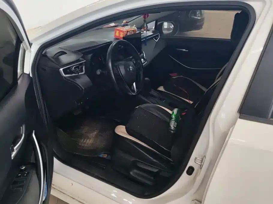 2023 Toyota Corolla 1.8L Intelligent Hybrid Elite Edition — миниатюра 9
