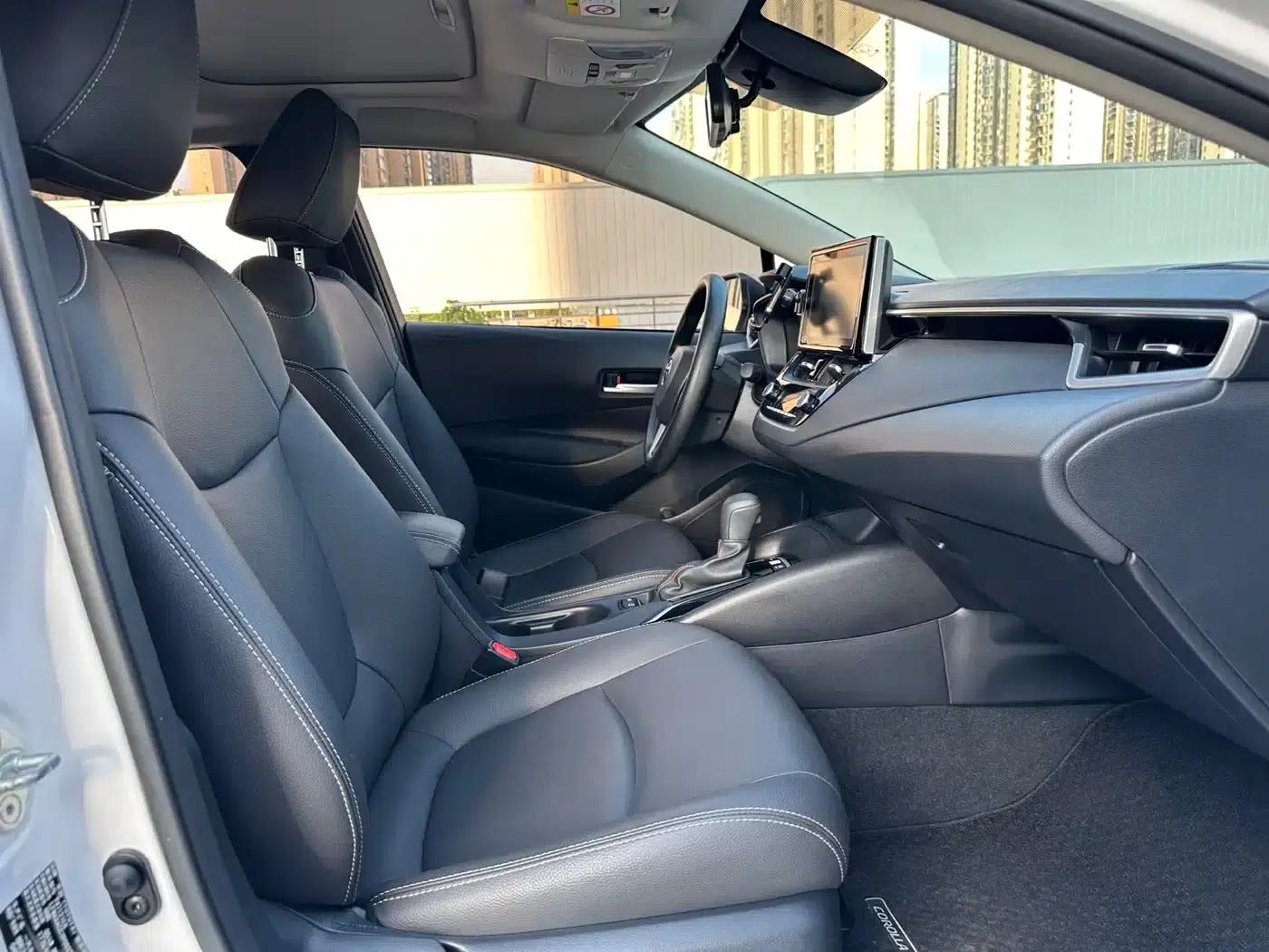 2021 Toyota Corolla 1.2T S-CVT Elite PLUS Edition — миниатюра 20