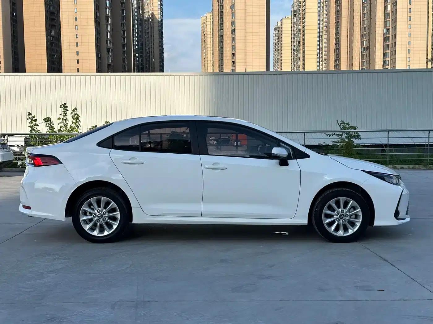 2021 Toyota Corolla 1.2T S-CVT Elite PLUS Edition — миниатюра 8