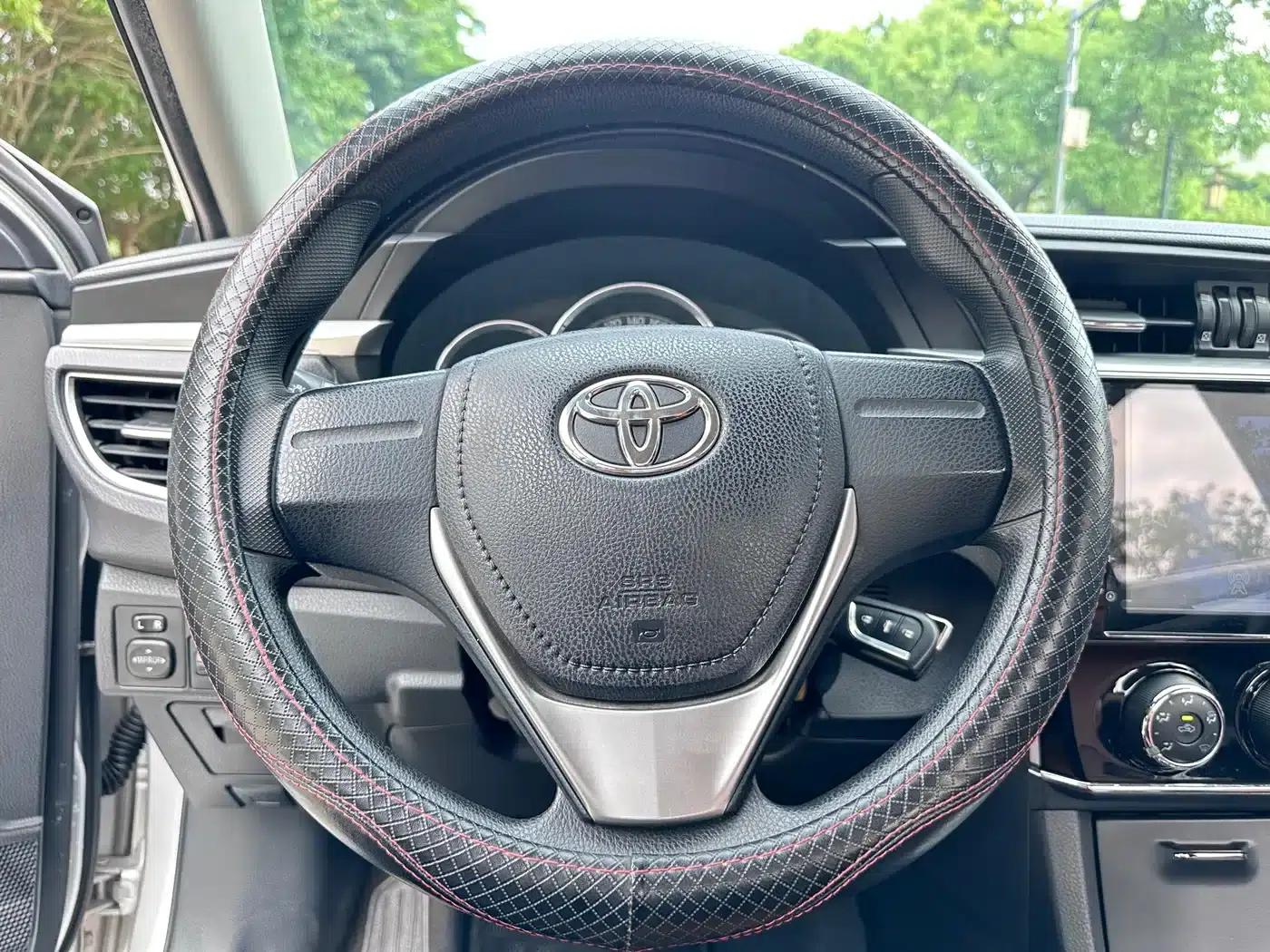 2017 Corolla 1.6L CVT GL — миниатюра 15