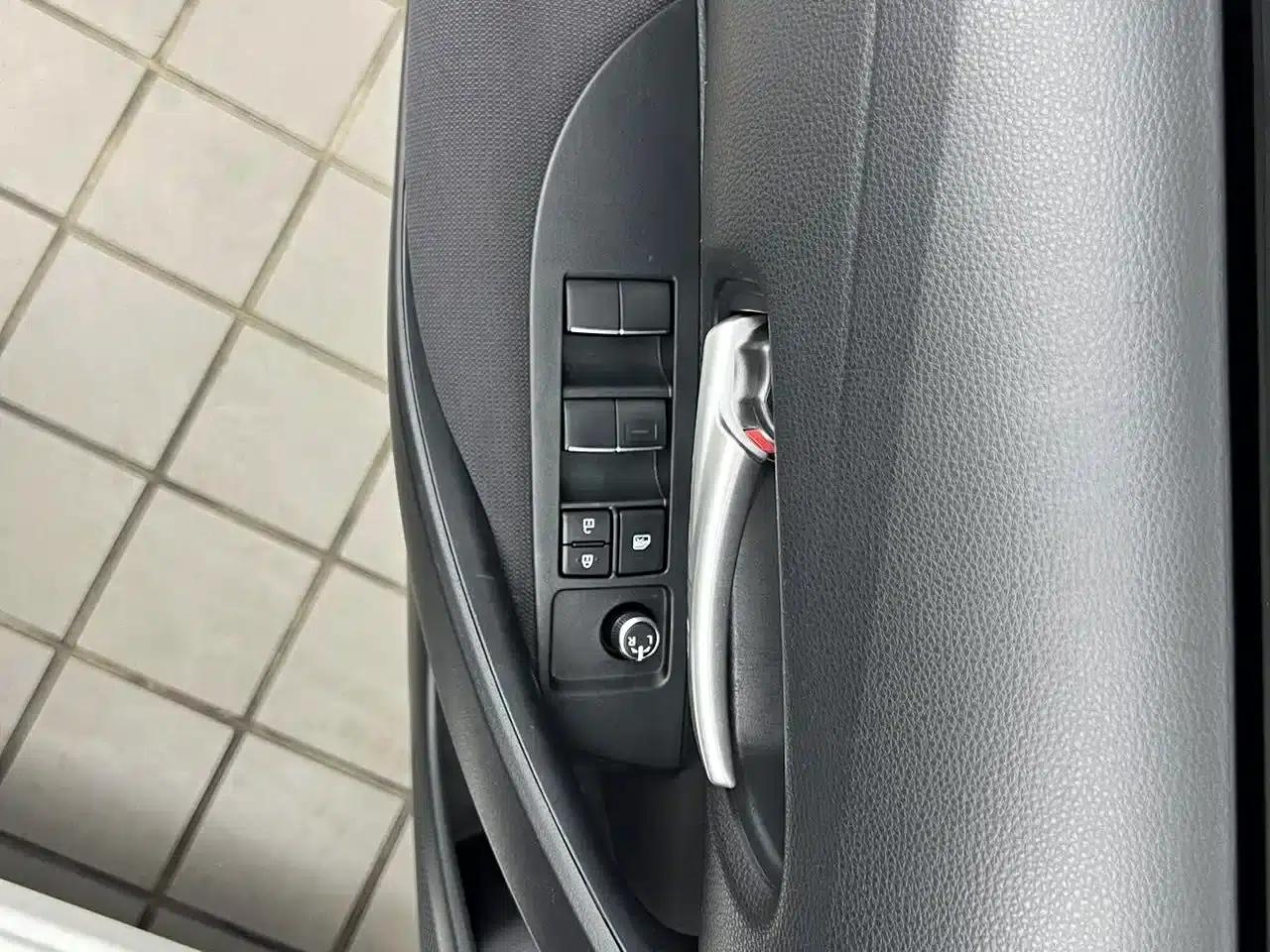 2021 Toyota Corolla 1.2T S-CVT Elite PLUS Edition — миниатюра 16