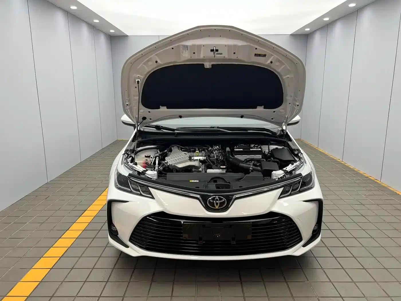 2021 Toyota Corolla 1.2T S-CVT Elite PLUS Edition — миниатюра 17