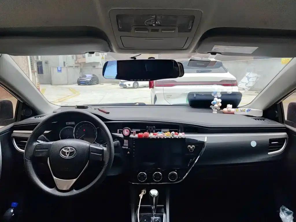 2014 Corolla 1.6L CVT GL — миниатюра 13
