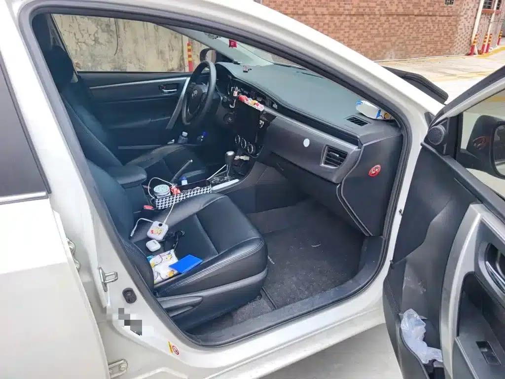 2014 Corolla 1.6L CVT GL — миниатюра 20