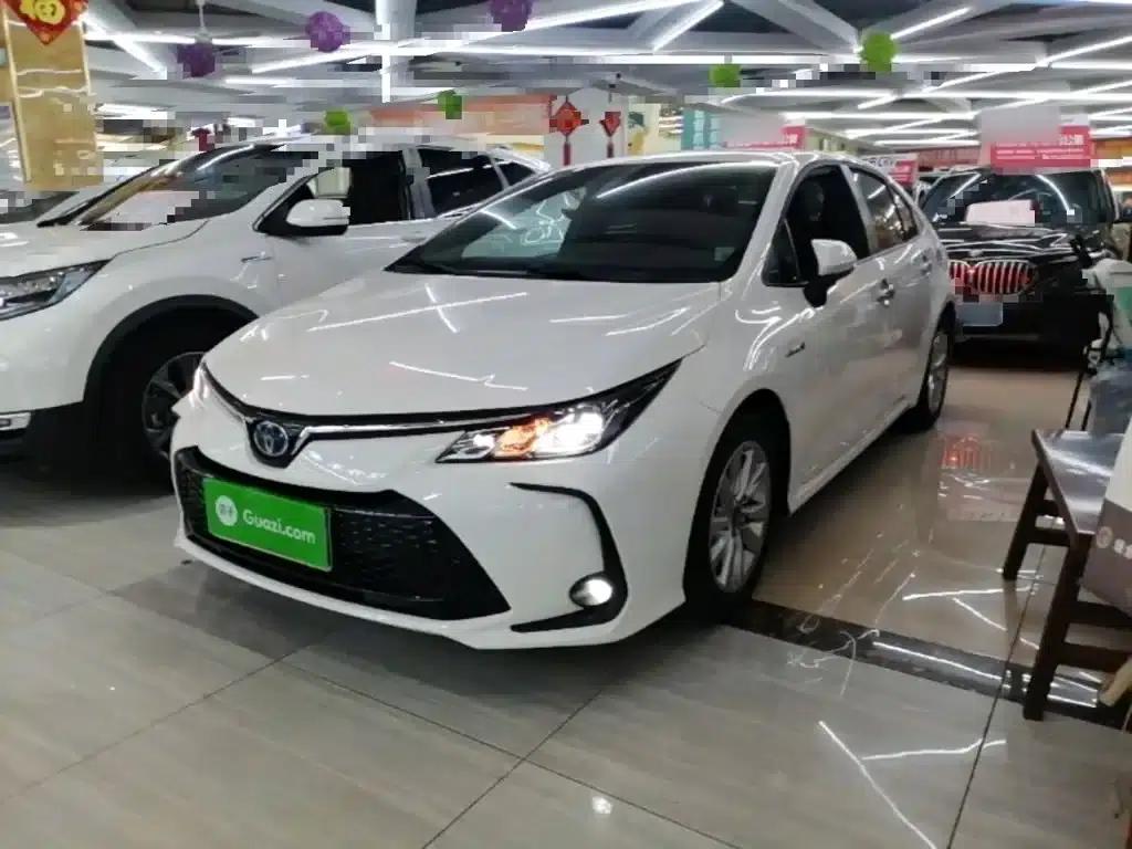 2023 Toyota Corolla 1.8L Intelligent Hybrid Elite Edition — миниатюра 1
