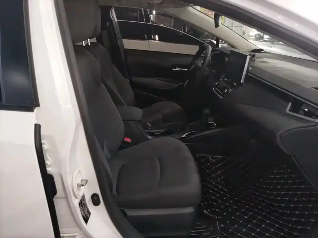 2021 Toyota Corolla 1.2T S-CVT Elite Edition — миниатюра 25