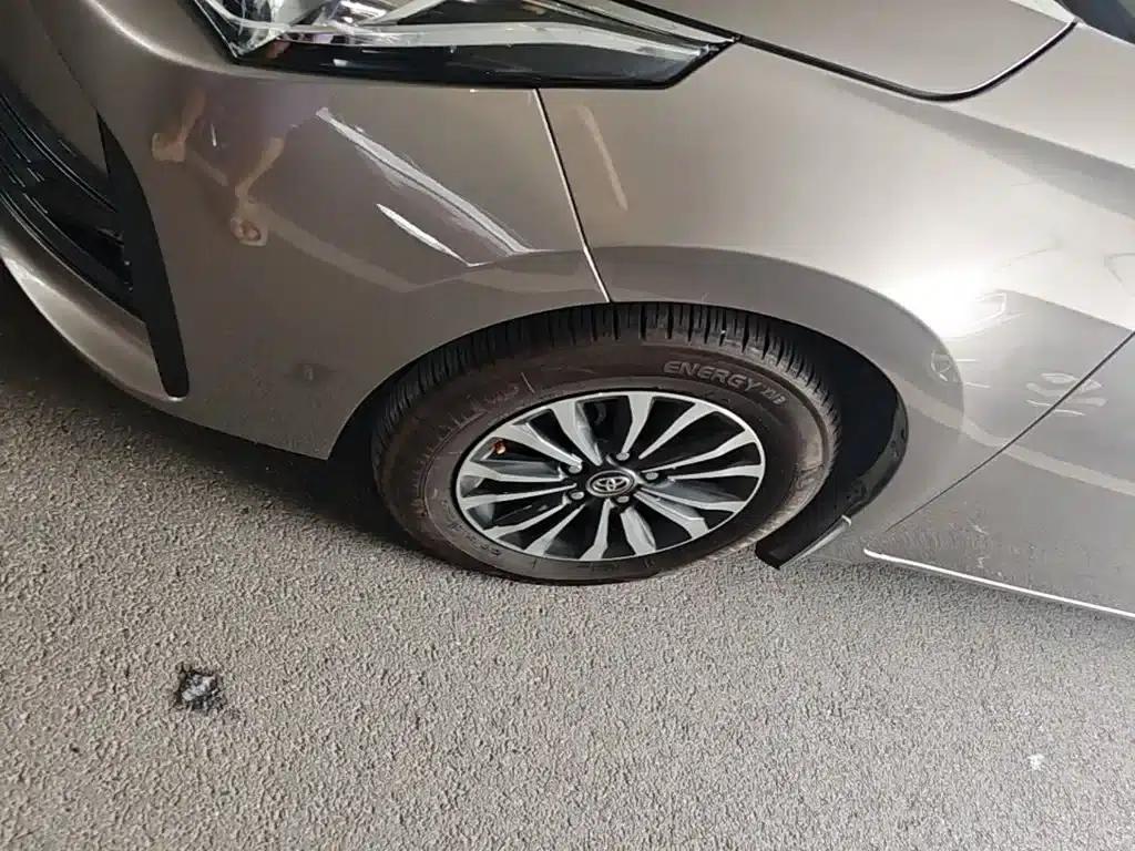2018 Toyota Corolla 1.2T S-CVT GL Smart Edition — миниатюра 23