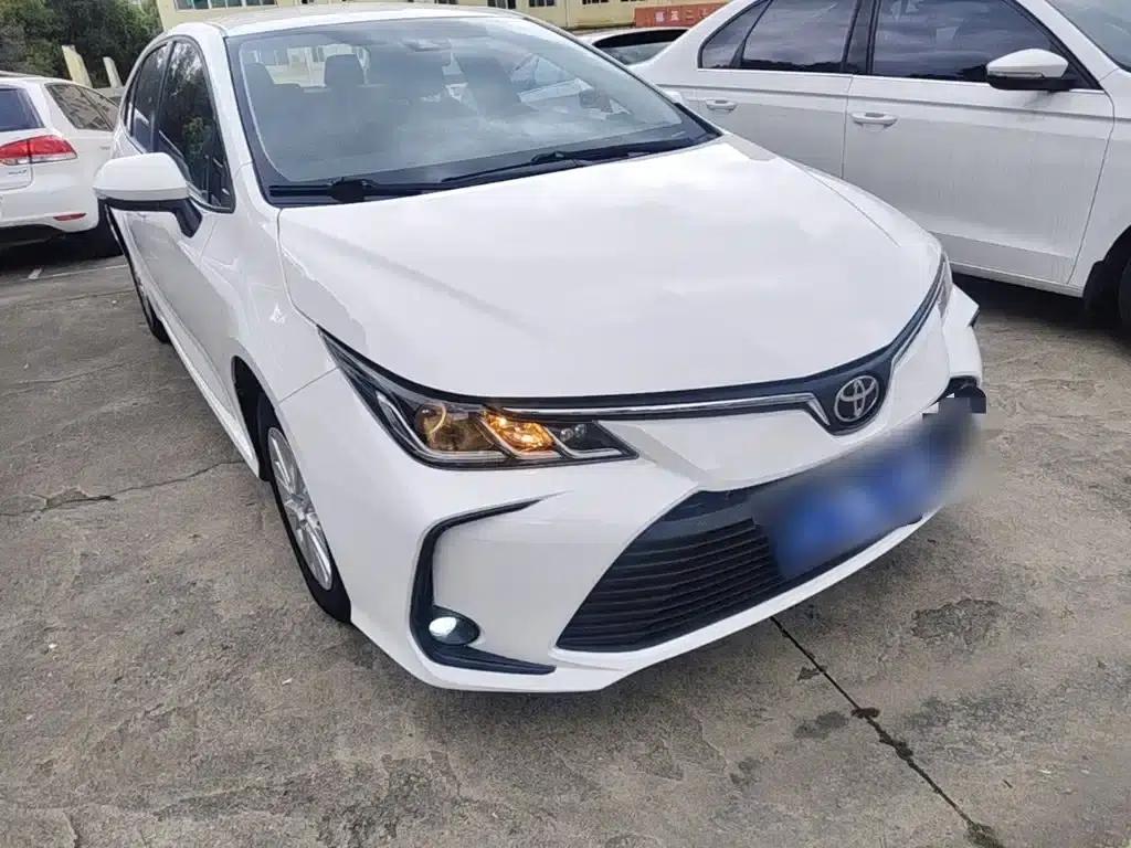 2022 Toyota Corolla 1.2T S-CVT Pioneer PLUS Edition — миниатюра 22