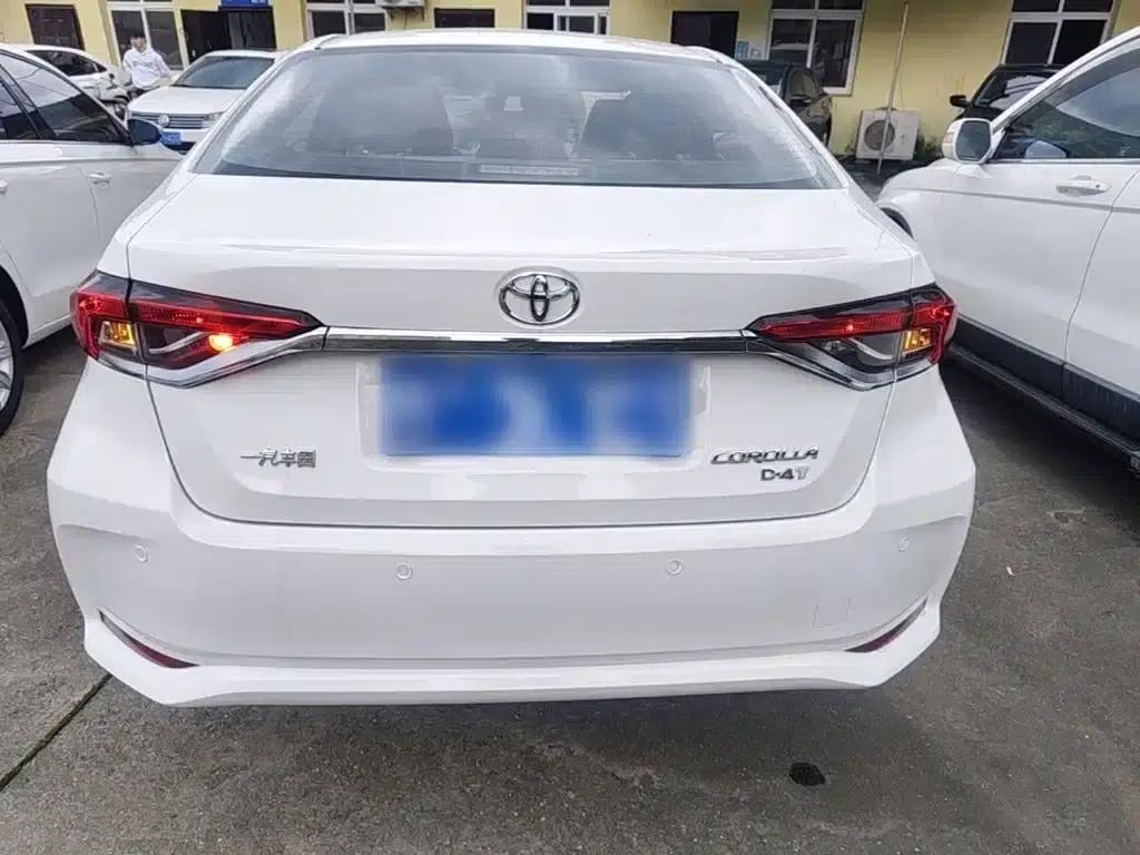 2022 Toyota Corolla 1.2T S-CVT Pioneer PLUS Edition — миниатюра 4