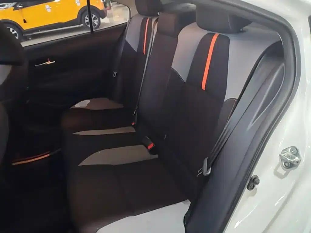 2023 Toyota Corolla 1.2T Elite Edition — миниатюра 17