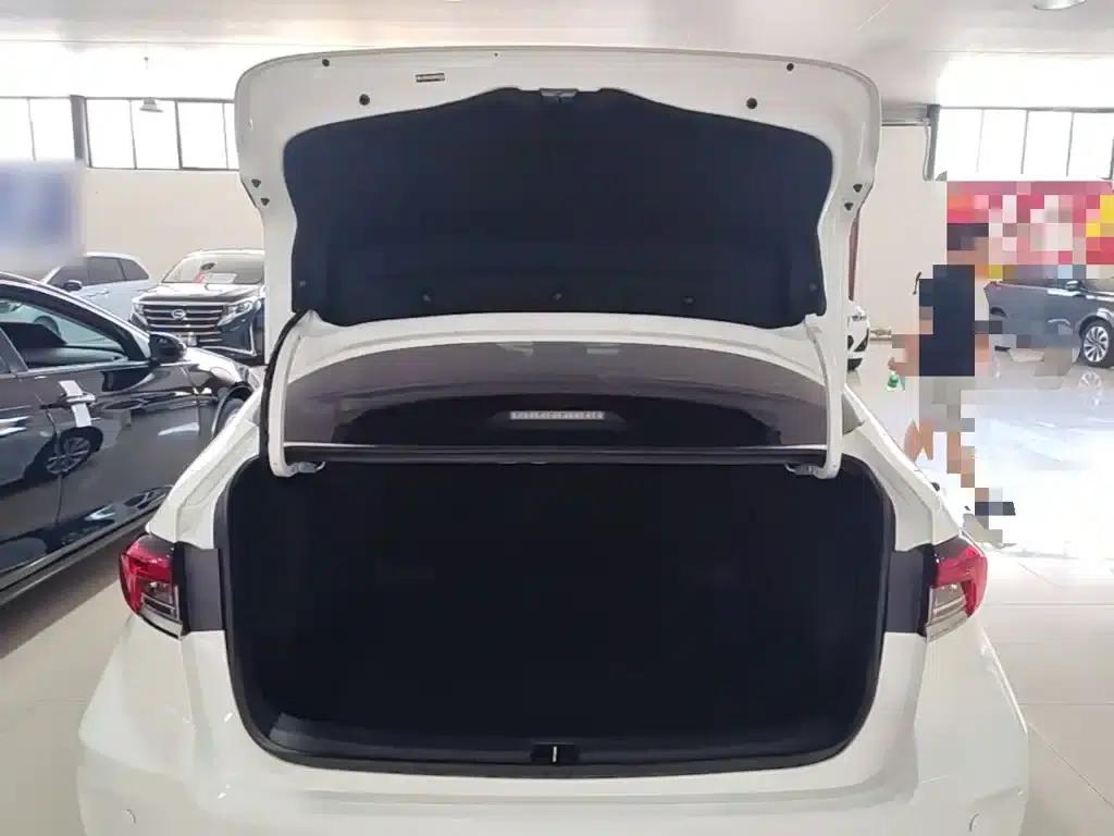 2023 Toyota Corolla 1.2T Elite Edition — миниатюра 19