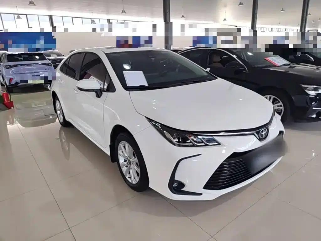 2023 Toyota Corolla 1.2T Elite Edition — миниатюра 4