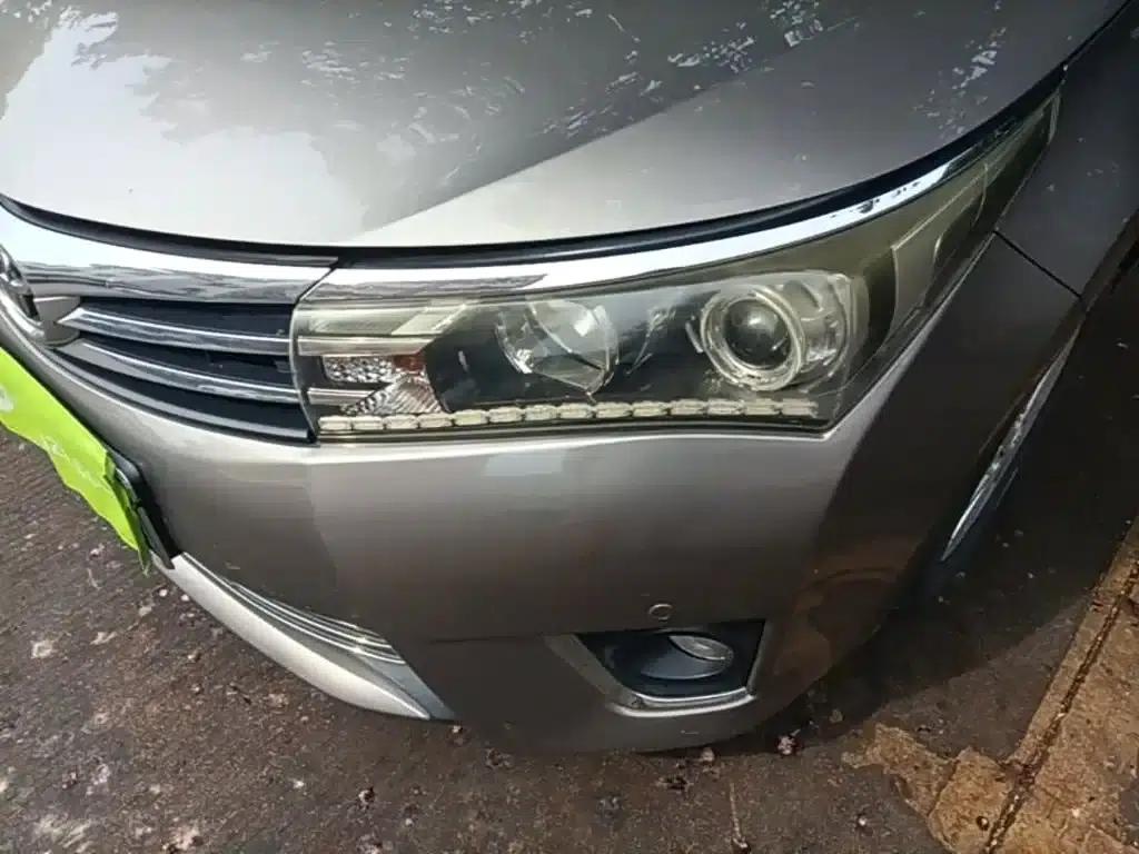 2014 Corolla 1.6L CVT GL-i — миниатюра 24