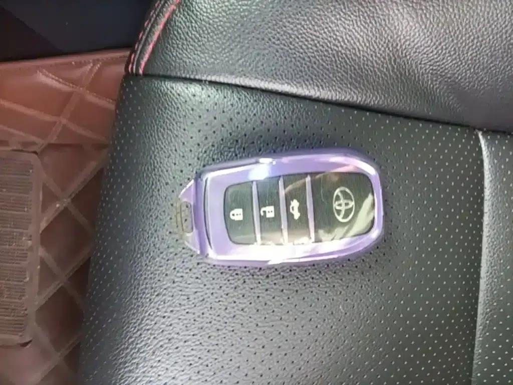 2014 Corolla 1.6L CVT GL-i — миниатюра 9