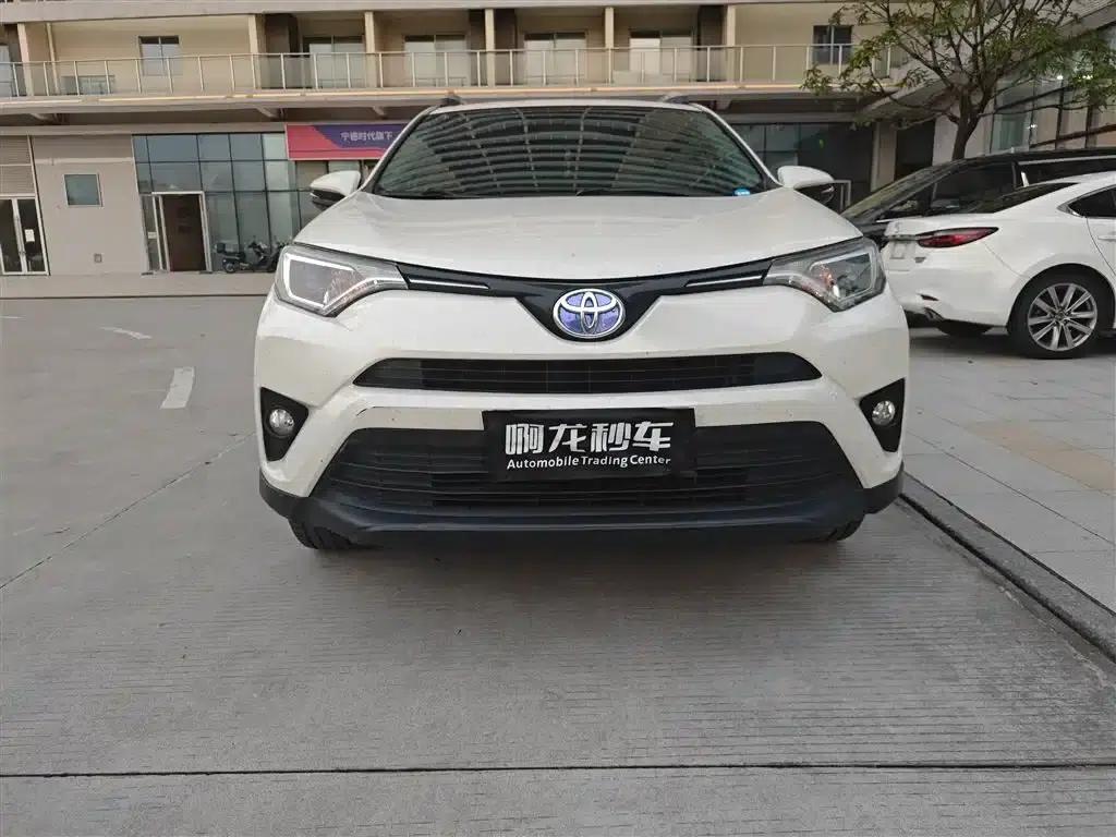 2016 Toyota RAV4 2.0L CVT 2WD Urban Edition (National V Emission Standard) — миниатюра 2