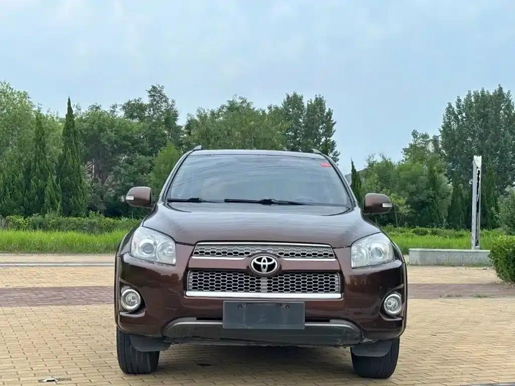 2011 RAV4 2.0L Automatic 4WD — миниатюра 2