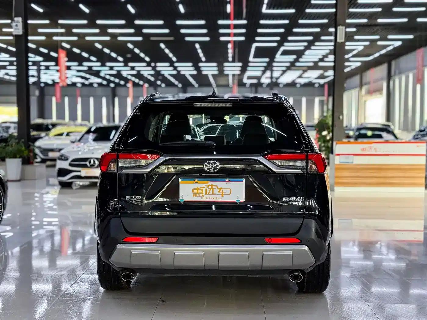 2024 RAV4 2.0L CVT 2WD Fashion Plus Edition — миниатюра 20