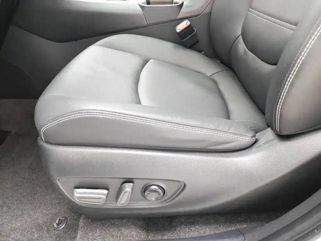 2022 RAV4 2.0L CVT 2WD Fashion Plus Edition — миниатюра 20