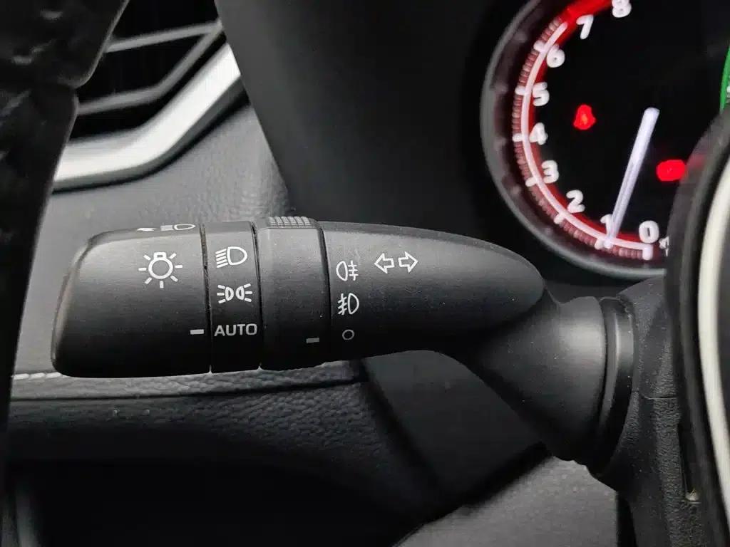 2022 RAV4 2.0L CVT 2WD Fashion Plus Edition — миниатюра 21