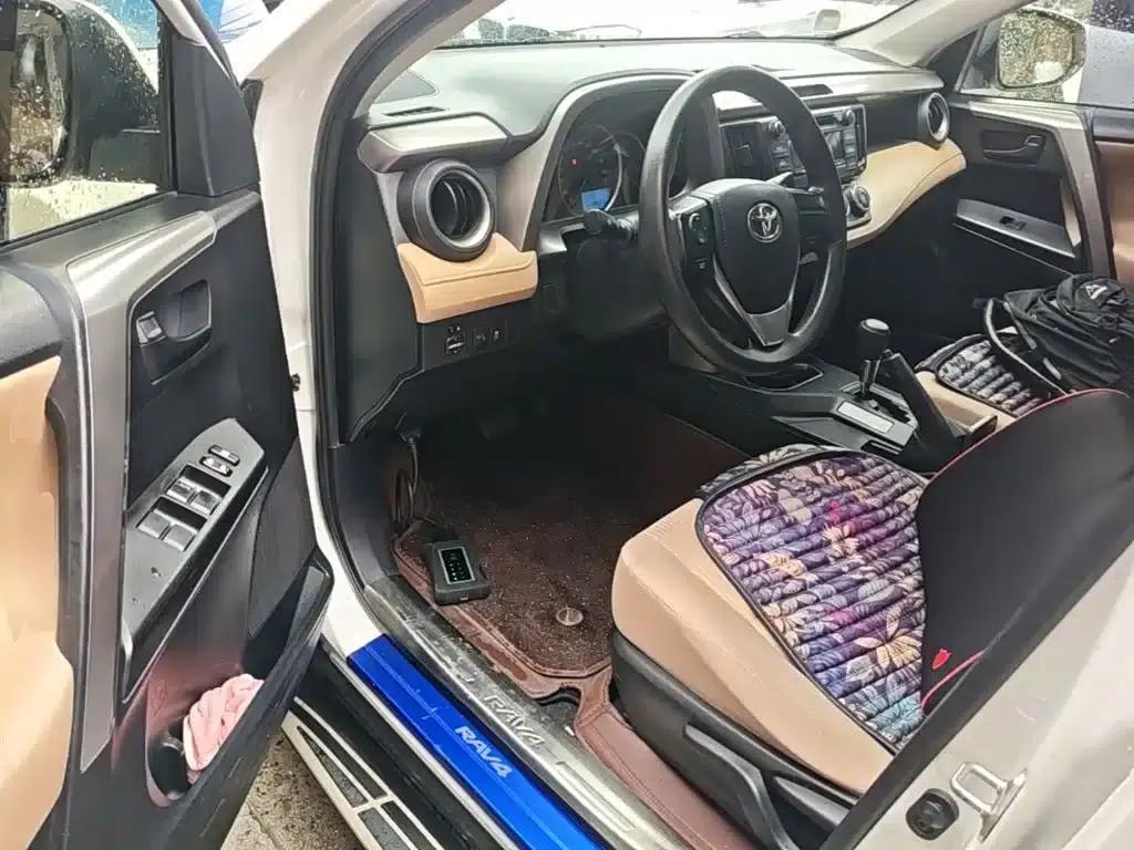 2016 Toyota RAV4 2.0L CVT 2WD Urban Edition (National V Emission Standard) — миниатюра 16
